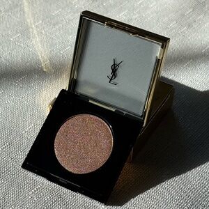 Yves Saint Laurent YSL Satin Crush Eyeshadow Shade 22